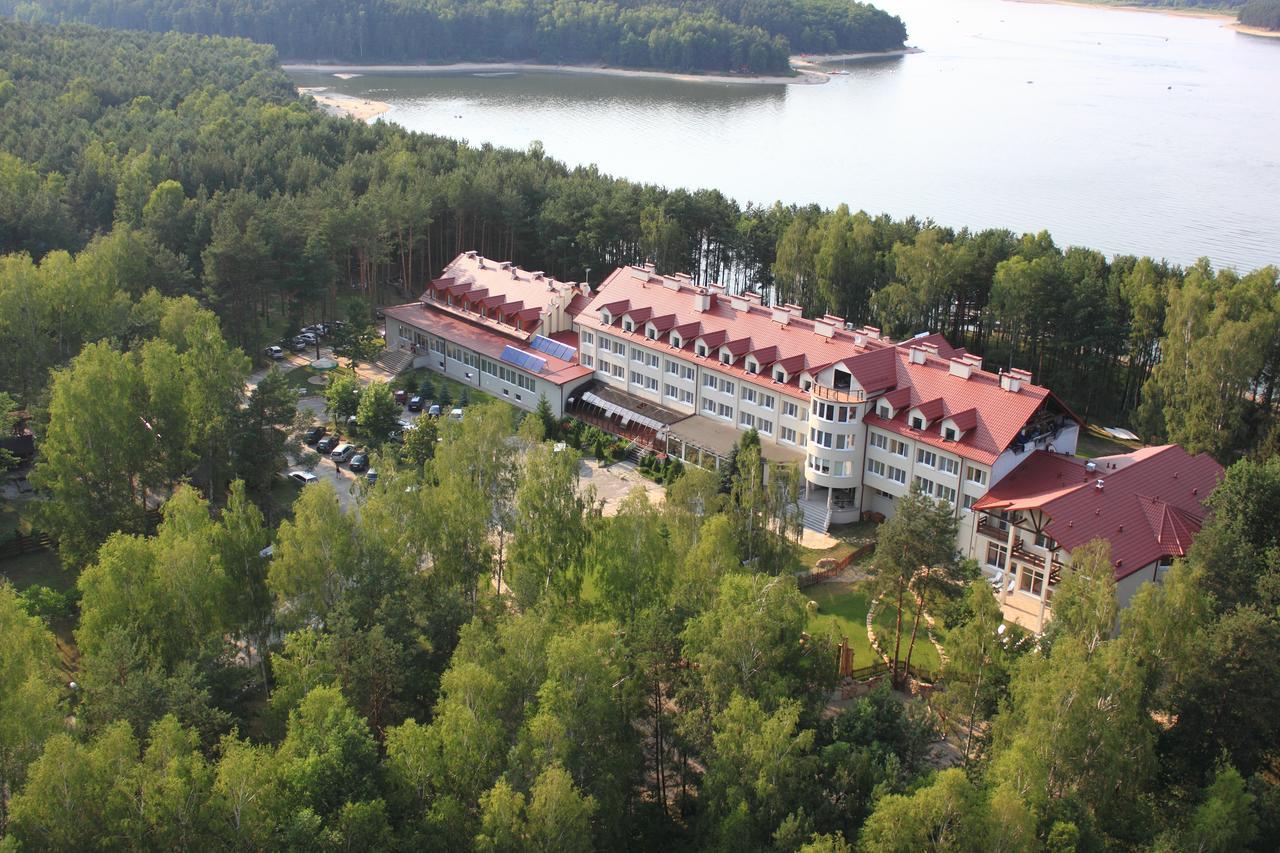 Cztery Wiatry Aparthotel Korytnica  Exteriör bild
